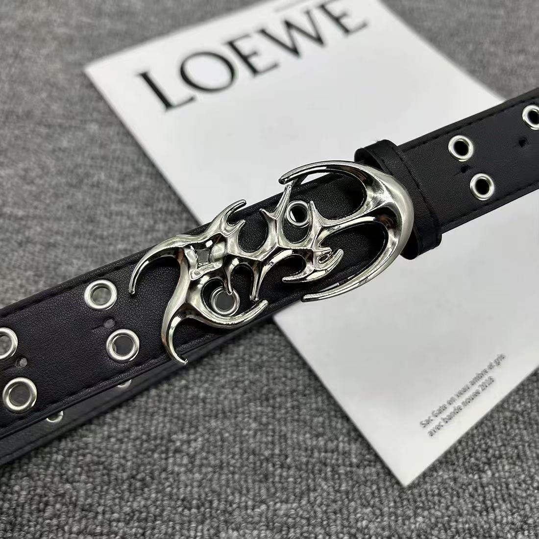 New Stylish Y2K Hollow PU Leat - Off White Belt 评论和价格